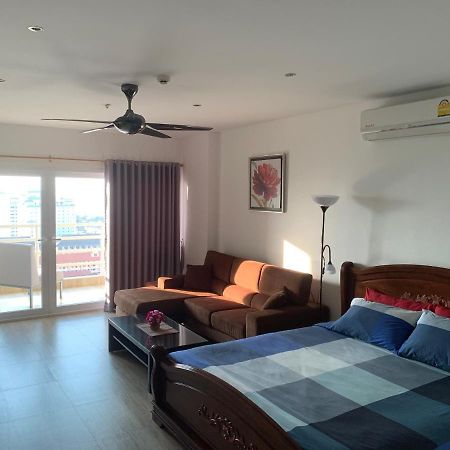 Apartamento View Talay 5D Golf Pattaya Exterior foto