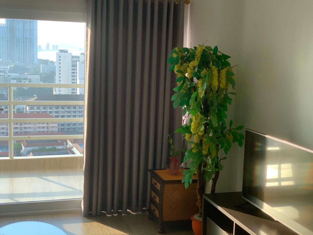 Apartamento View Talay 5D Golf Pattaya Exterior foto