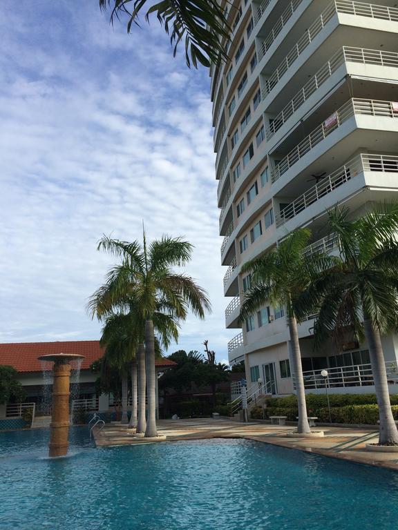 Apartamento View Talay 5D Golf Pattaya Exterior foto
